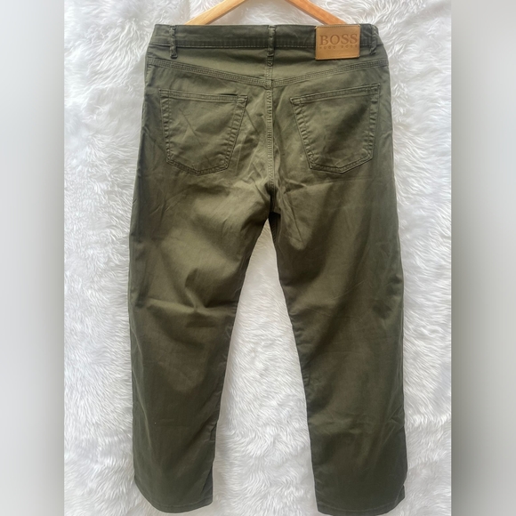 Hugo Boss Olive Green Chinos/ Trousers - Picture 7 of 14
